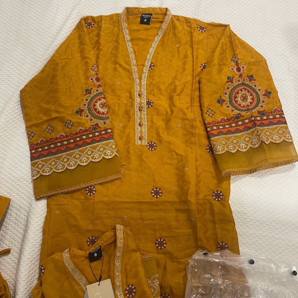 Mustard Embroidered Kurta - Picture 6 of 10